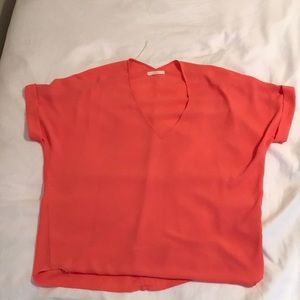 Beautiful coral top!